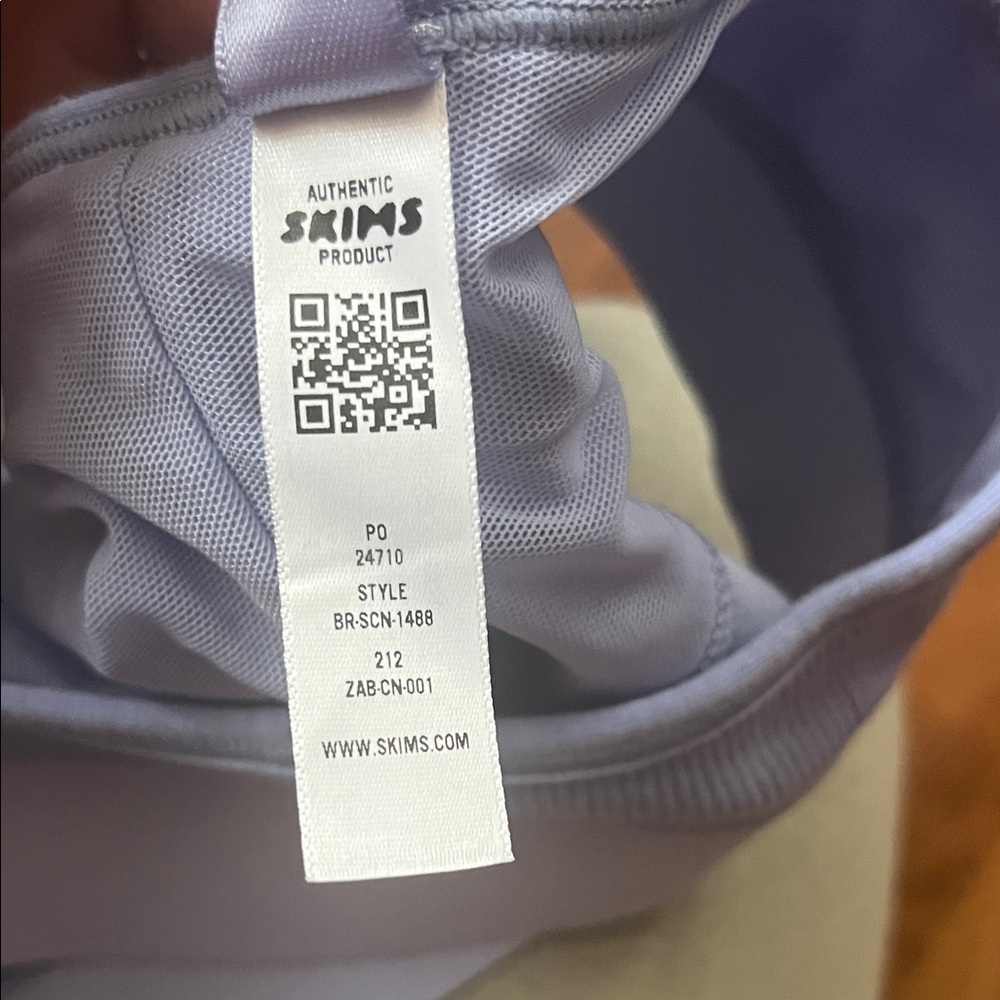 New SKIMS Blue Violet Ribbed Bralette - Picture 13 of 15
